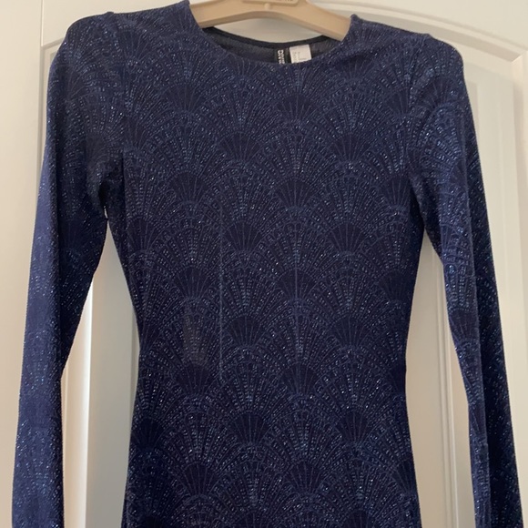 Navy dress - Picture 2 of 4